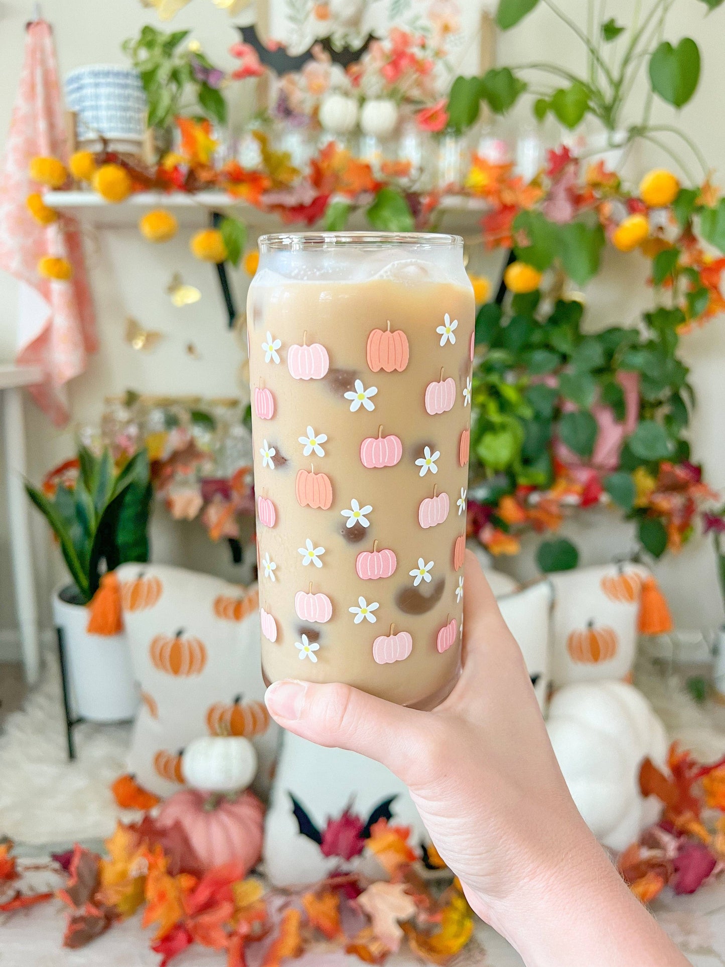 20oz Pumpkins and Daisies Glass