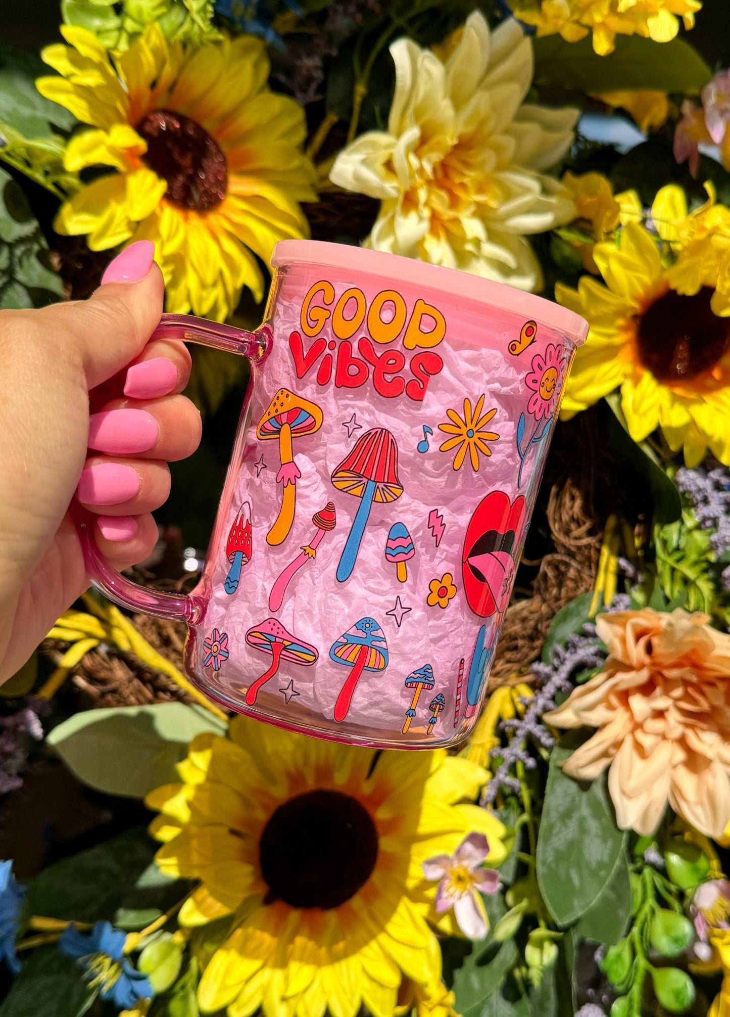 ‘70’s Good Vibes’ 17 oz Pink Glass Mug