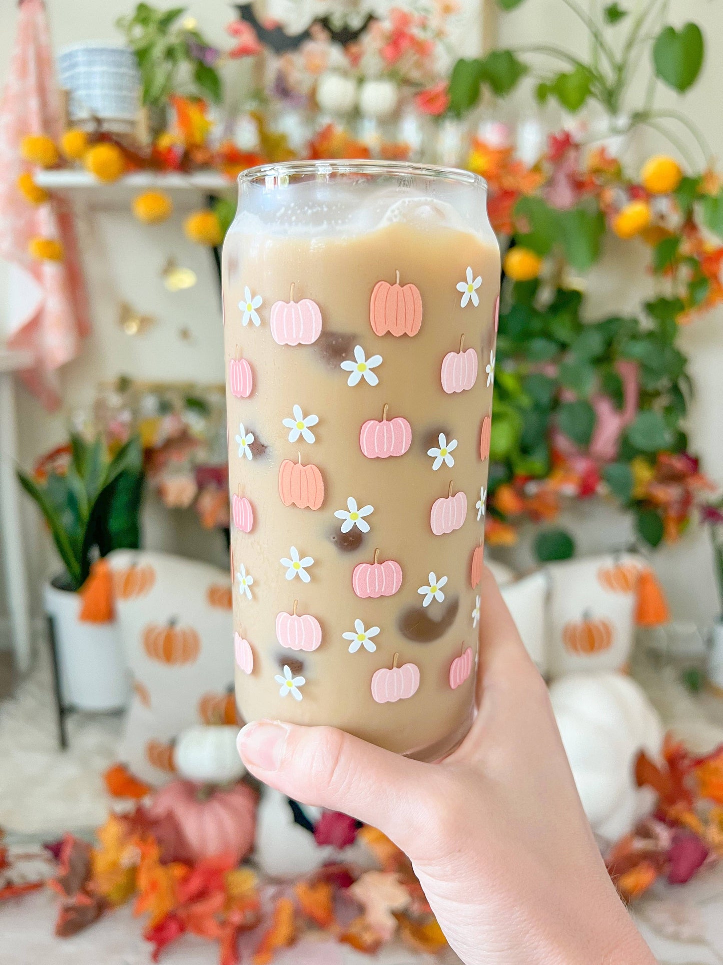 20oz Pumpkins and Daisies Glass